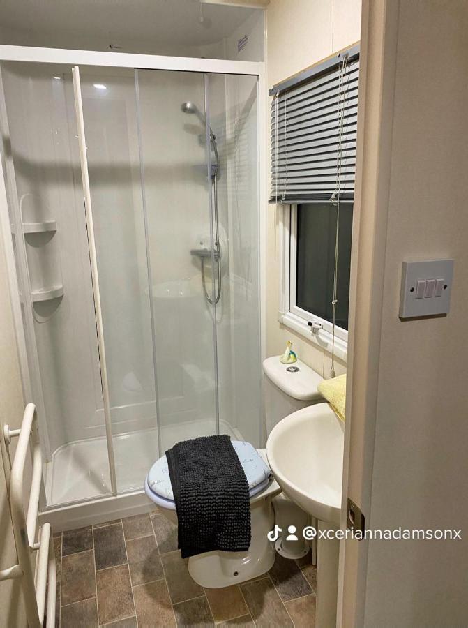 Presthaven Sands Hotel Prestatyn Ngoại thất bức ảnh